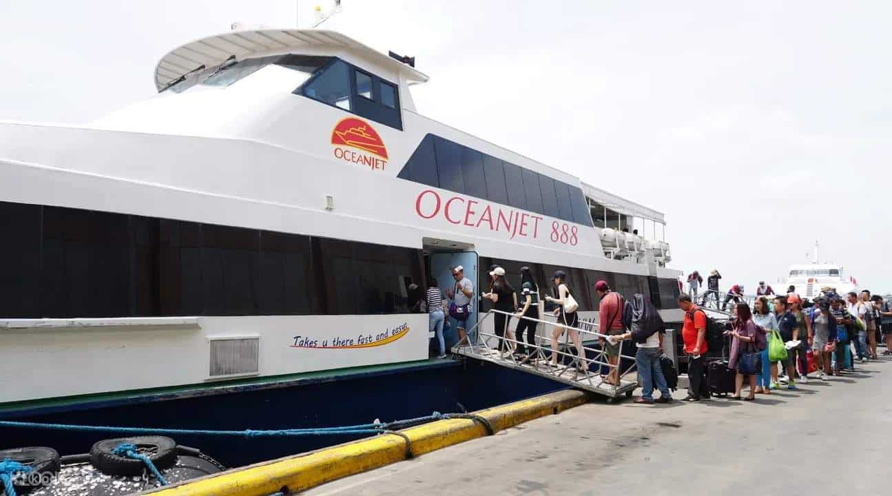 Tàu Oceanjet