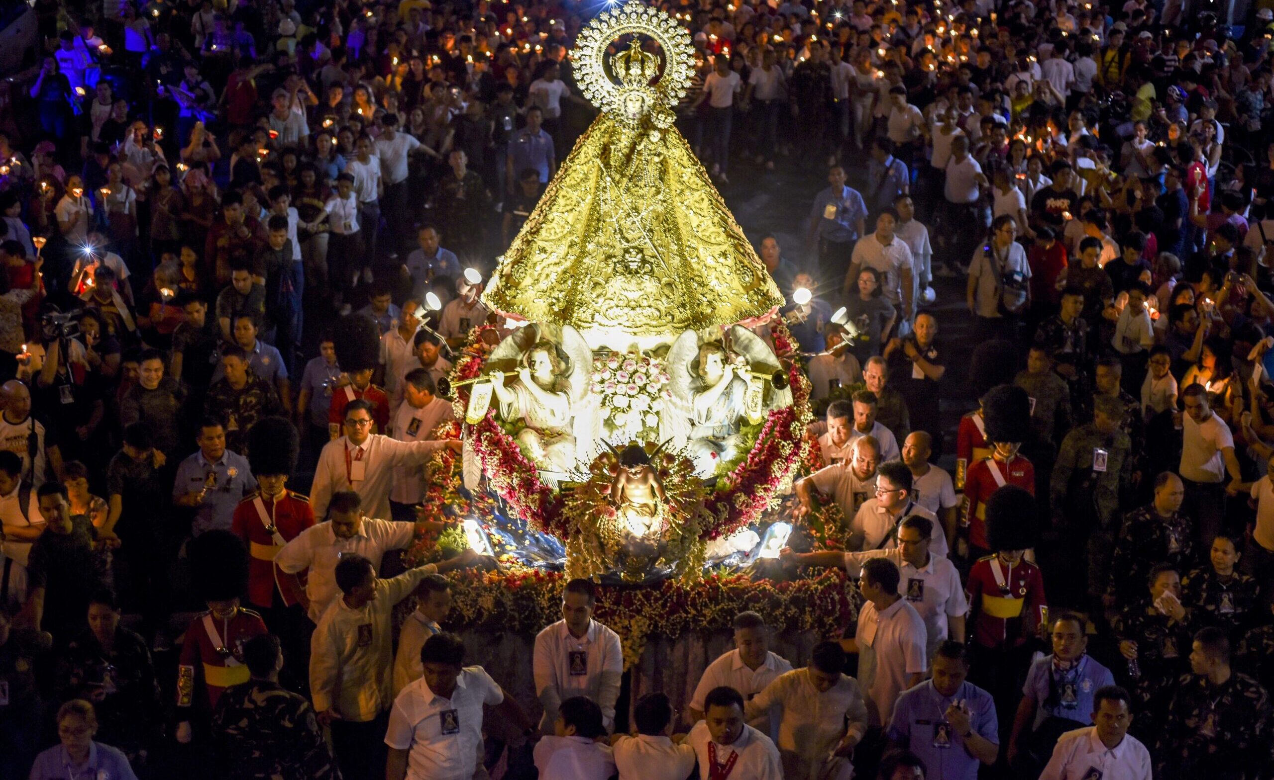 Flores de Mayo